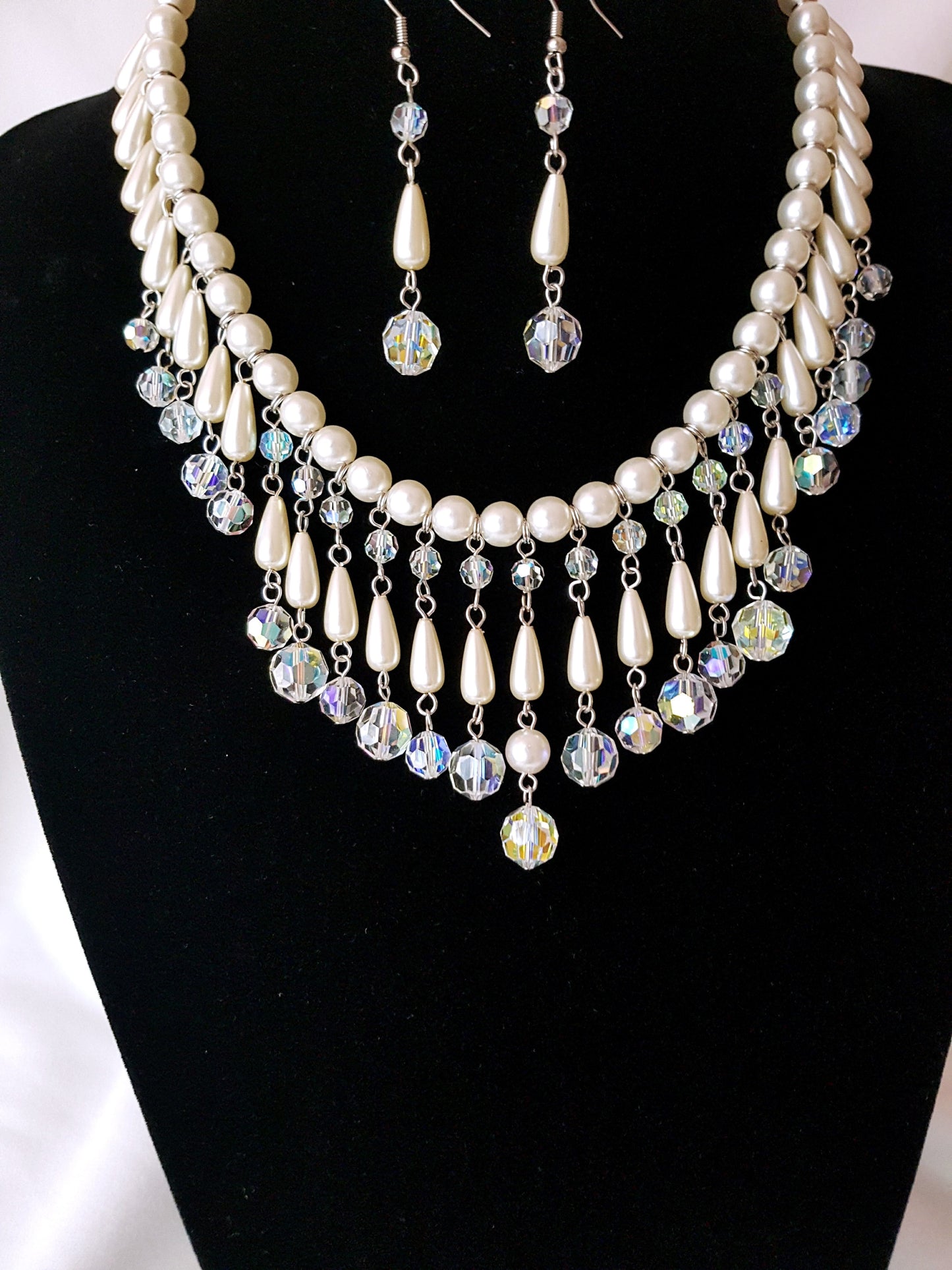 Romantic Pearl Crystal Beaded Collar Necklace and Earring Set
