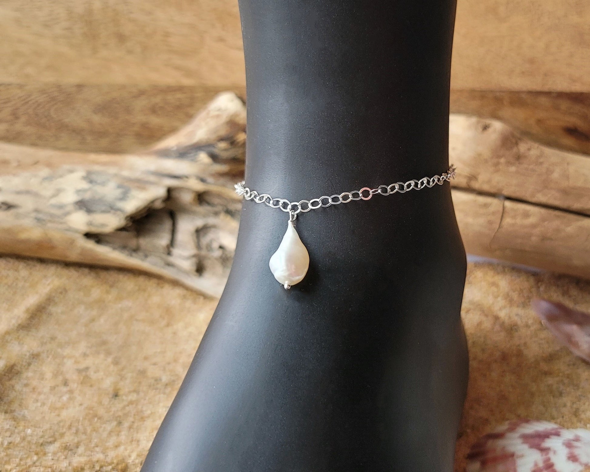 Large Baroque Pearl Dangle Anklet, Ankle Bracelet with dangling Large Freshwater Cultured Pearl on sparkly chain.