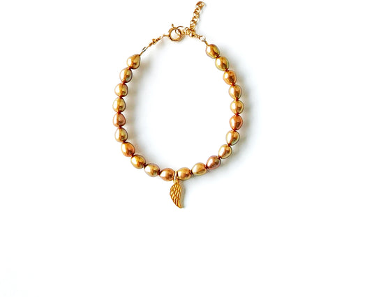 Gold Wing Freshwater Cultured Pearl Bracelet