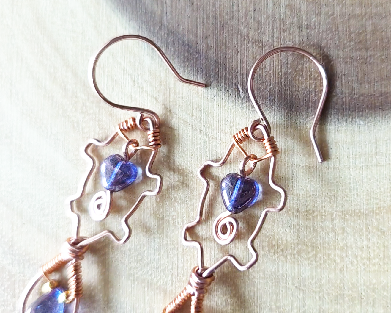 Long Copper Mauve Beaver Heart Eternity Earrings