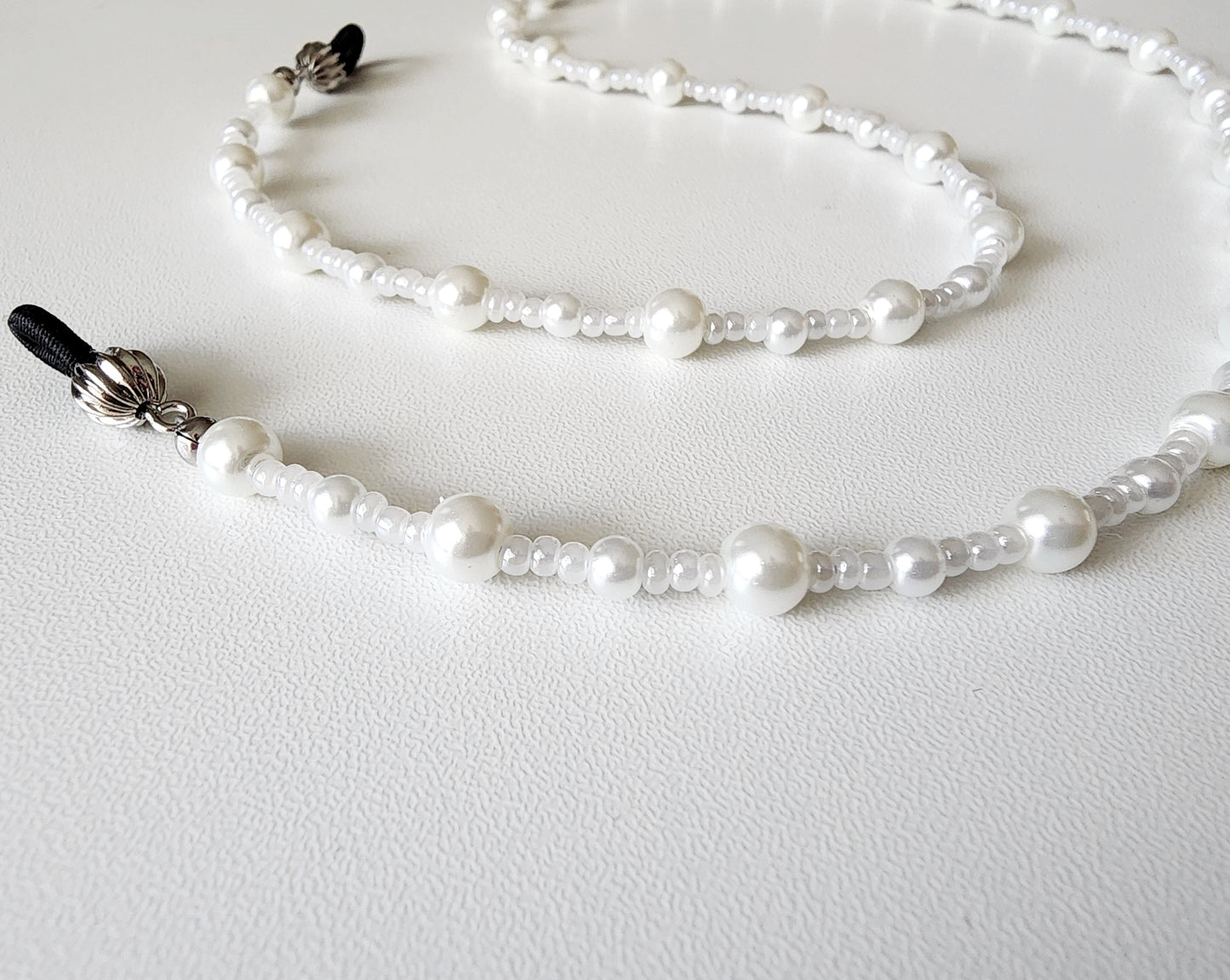 Deluxe White Pearl Eyeglass Chain-Eyeglass Accessories