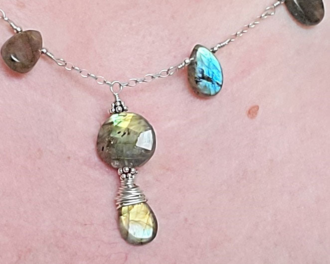 Light Dance Labradorite Necklace and Earring Set. Art Deco Style Sterling Silver Labradorite Necklace 