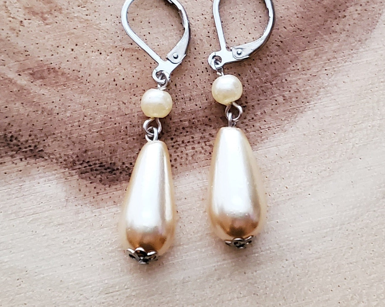 Vintage pearl store drop earrings